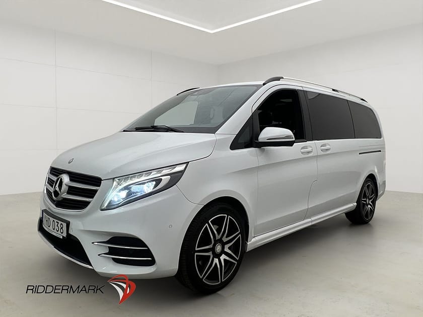 Bild 3 av Mercedes-Benz V 220d 4MATIC 3.1t AMG Värm Drag Pano El-Dörr Skinn