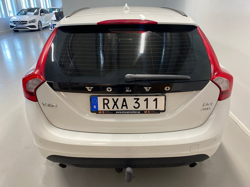 Bild 5 av Volvo V60 D4 AWD Geartronic Momentum B-kamera Drag Sensorer