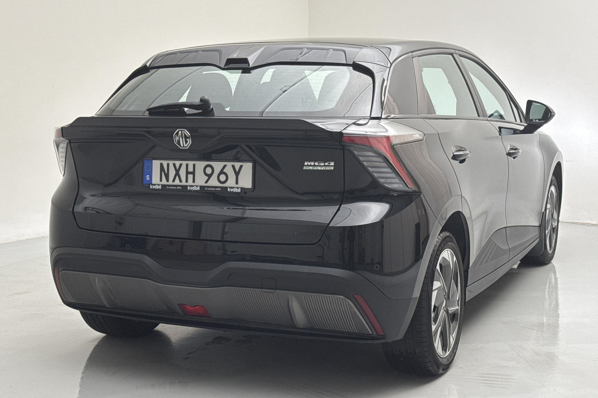 MG MG4 Electric Standard Range 2023, photo 3/10