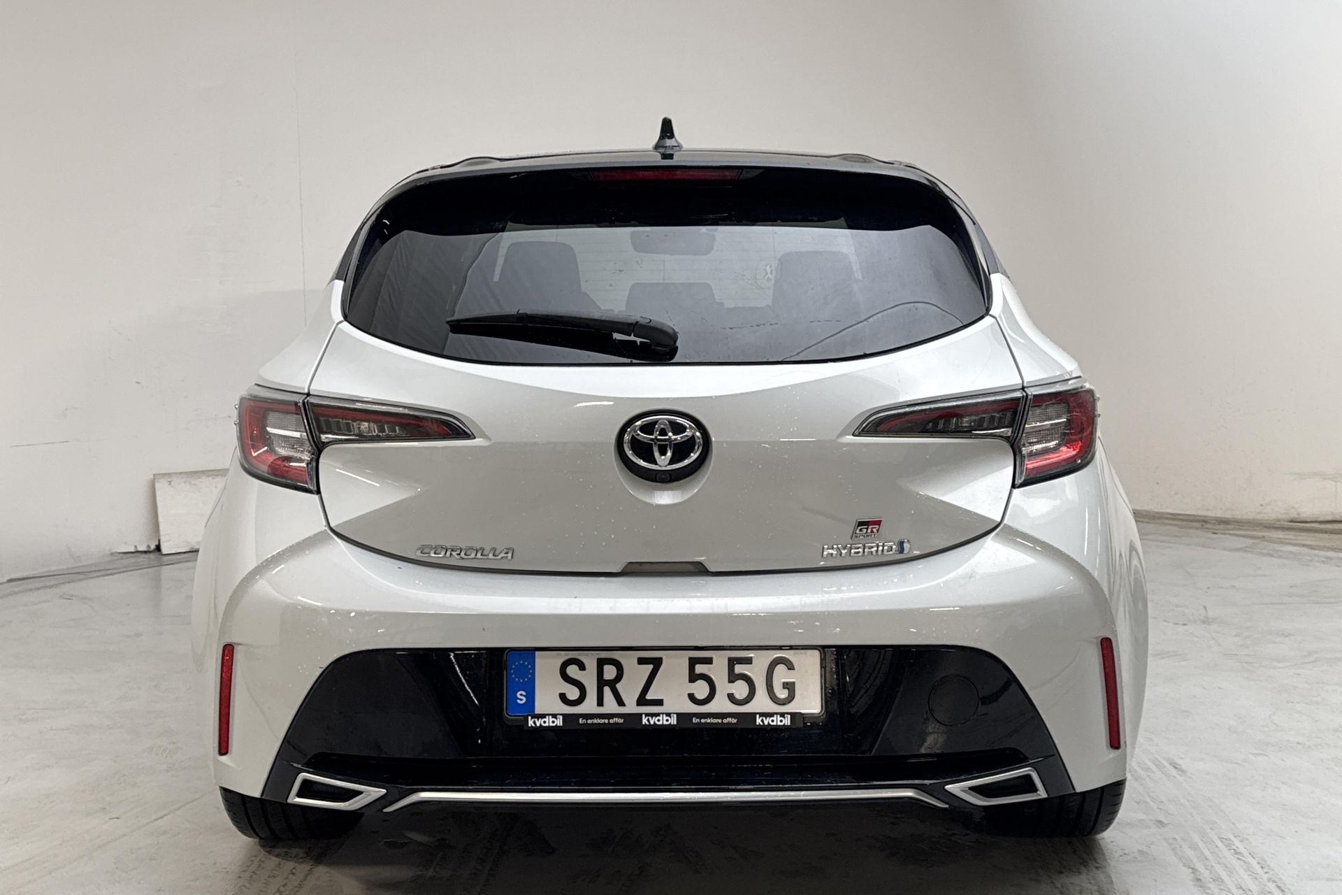 Toyota Corolla Hybrid 2020, photo 6/10