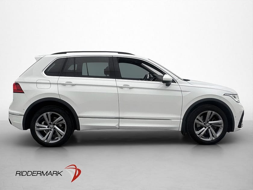 Bild 5 av Volkswagen Tiguan eHybrid R-Line Cockpit Kamera Drag MOMS