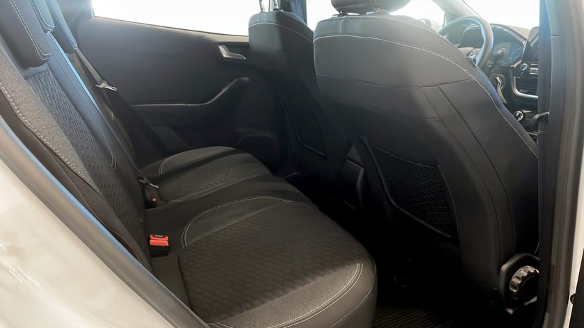 Bild 5 av Ford Puma TITANIUM 3,95% KAMPANJRÄNTA 1.0 ECO MHEV 125HK AUT
