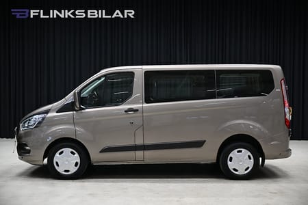 Ford Transit Custom 320 Kombi 170HK Automat|9-Sits|NyKamrem|Backkamera|Leasbar