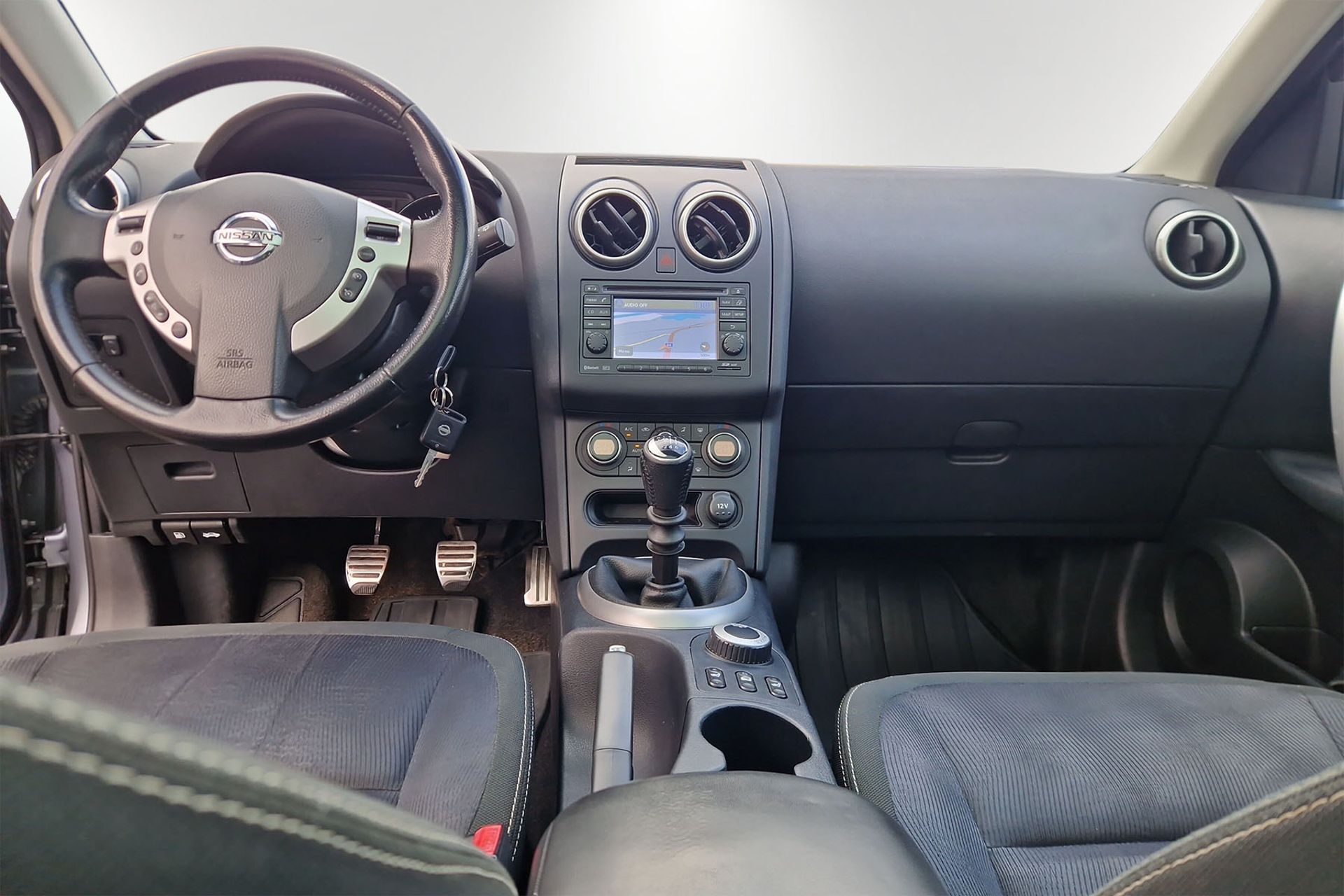 Nissan Qashqai 2.0 2011, bild 6/10