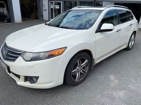 Honda Accord Tourer – Executive Automat,  **  GÖR DET SJÄLV ! **