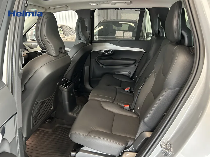 Bild 13 av 18 – Volvo XC90 7-seater Recharge T8 Ultimate Bright