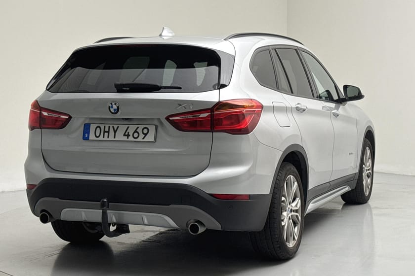 Bild 3 av BMW X1 xDrive20d 190hk Sport Line Connected Drag GPS