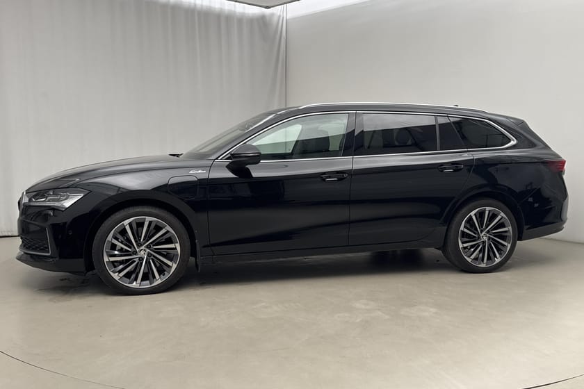 Bild 2 av Škoda Superb iV Kombi