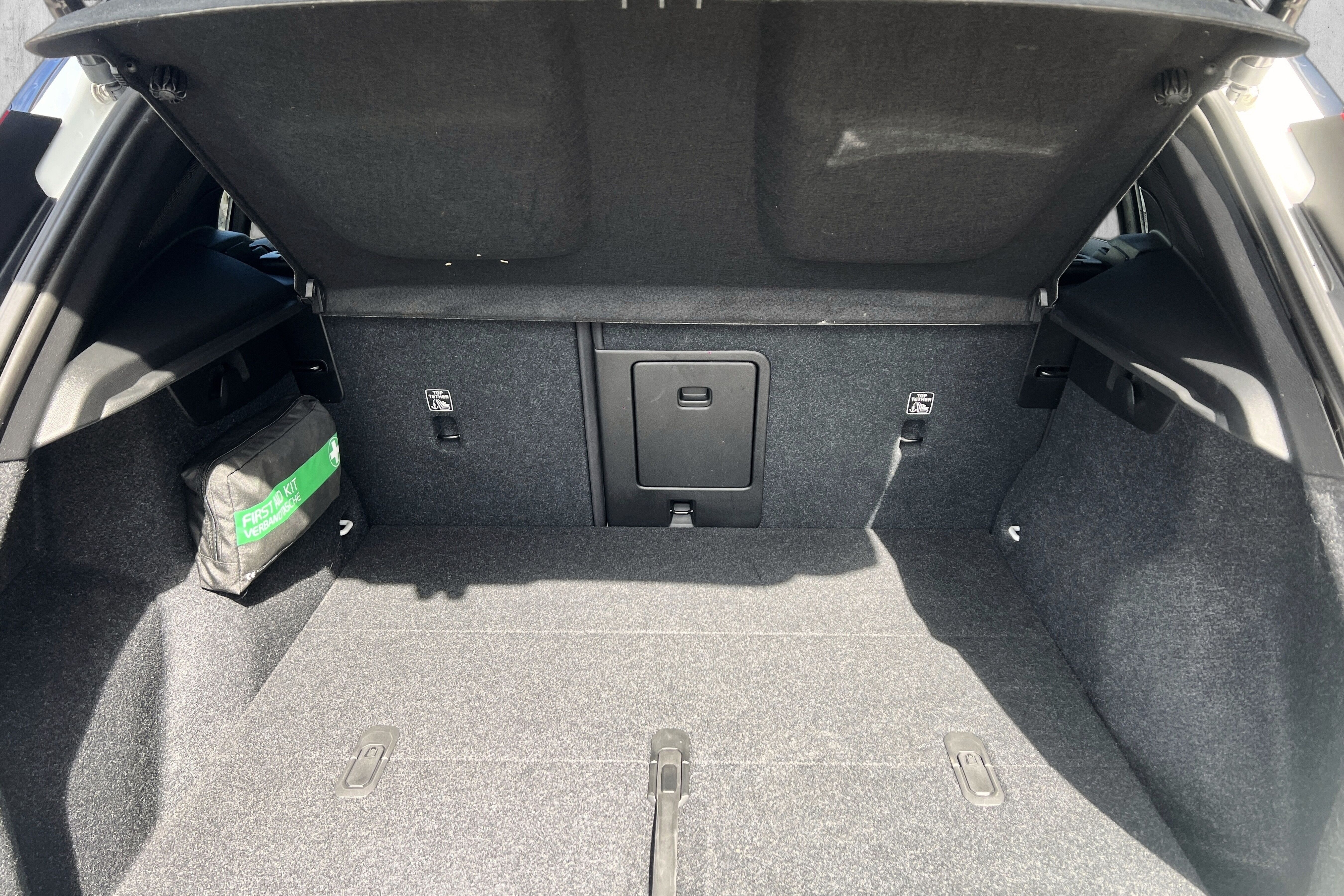Volvo XC40 Recharge Twin bilde 25