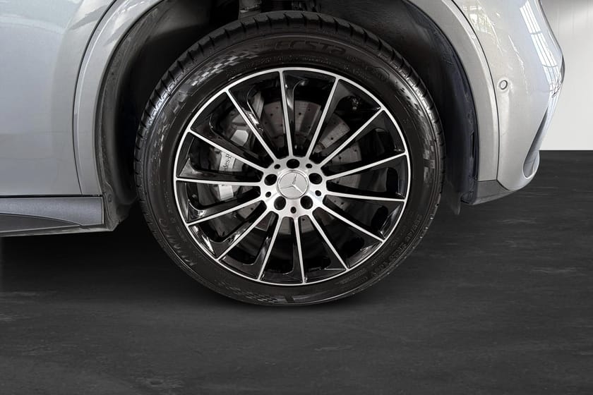 Bild 5 av Mercedes-Benz GLC 400 e 4MATIC Premium Plus / AIRMATIC / Drag