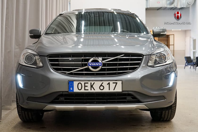 Bild 5 av Volvo XC60 D4 AWD Summum Pano Drag Dvärme BLIS Rattvärme Kamera