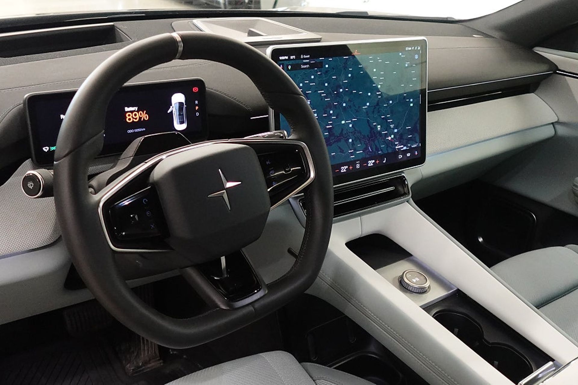 Polestar 4 2025, bild 6/10