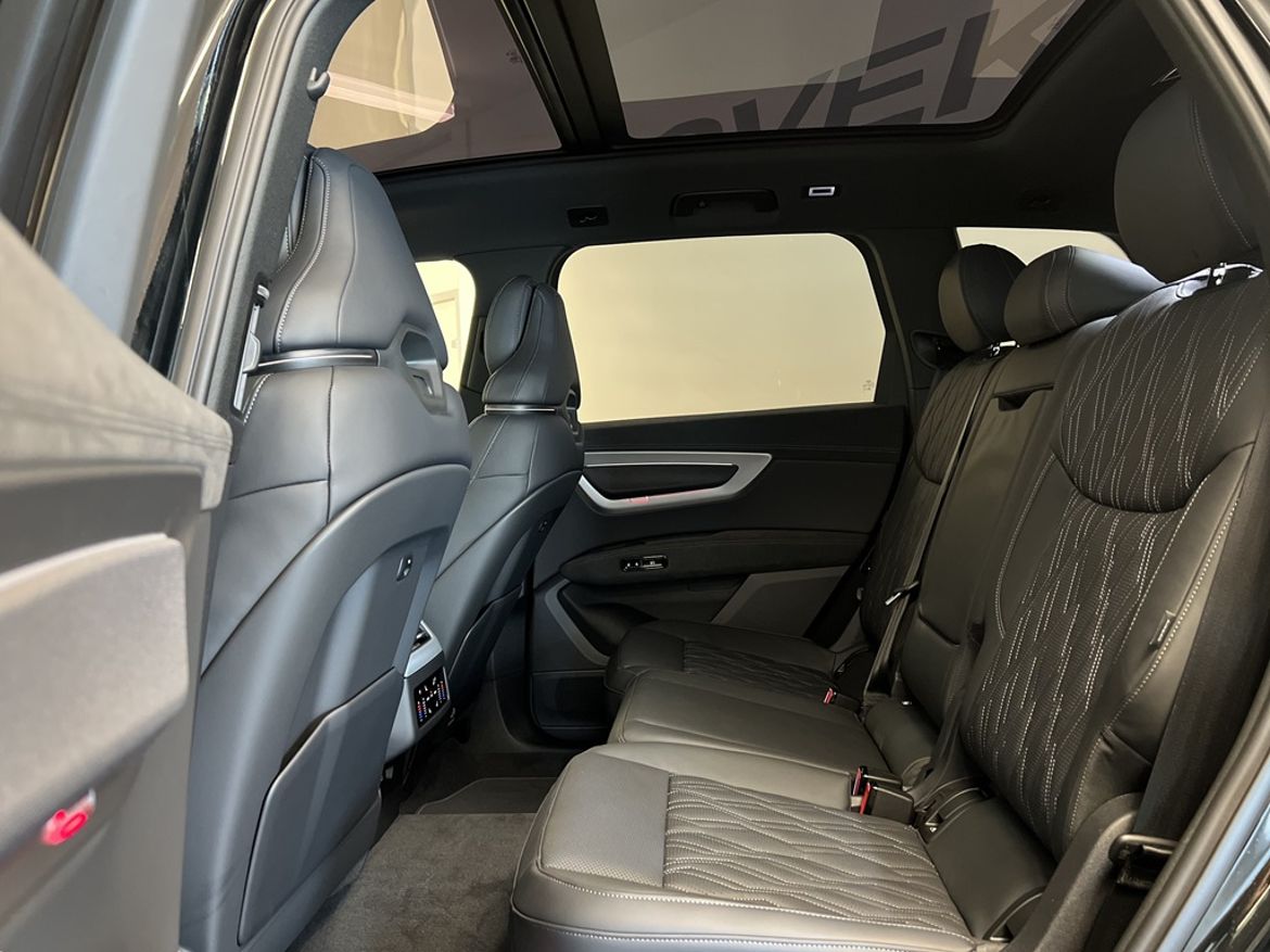 Audi Audi Q7 — bild 6