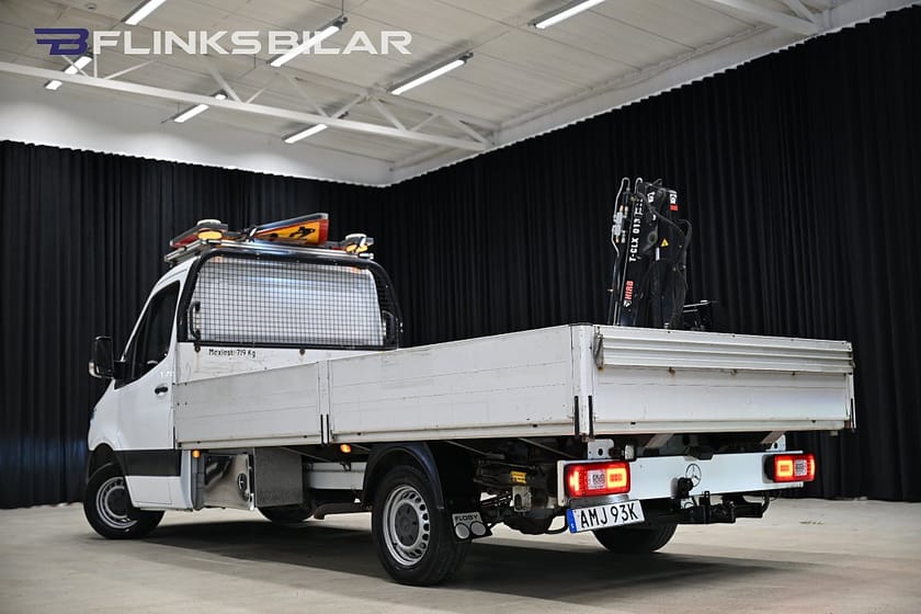 Bild 4 av Mercedes-Benz Sprinter 316 CDI Chassi 7G+ 163HK Automat|Flak|Kranbil|GPS|Backkamera