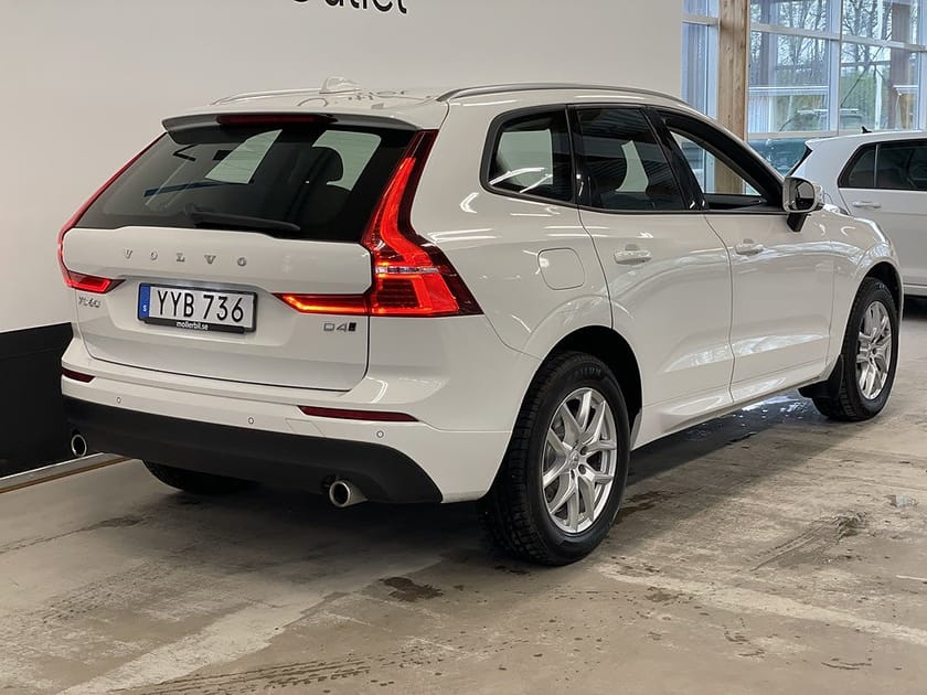 Bild 4 av Volvo XC60 D4 190hk Momentum Awd Drag Värmare Rattvärme