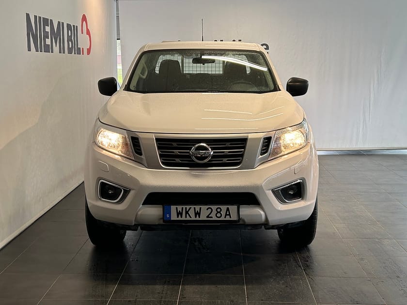 Bild 2 av Nissan Navara Dubbelhytt 2.3 dCi 4WD MoK/Drag/SoV