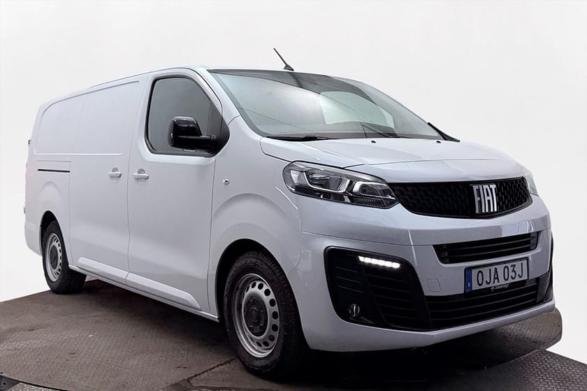 Bild 4 av Fiat E-Scudo 75 Skåpbil kWh L3 Lång 3-sits Pekskärm Farthållare MOMS
