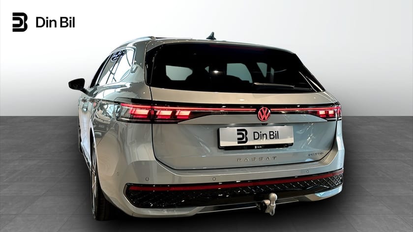 Bild 3 av Volkswagen Passat Variant eHybrid 272 R-LINE*OMGÅENDE LEVERANS