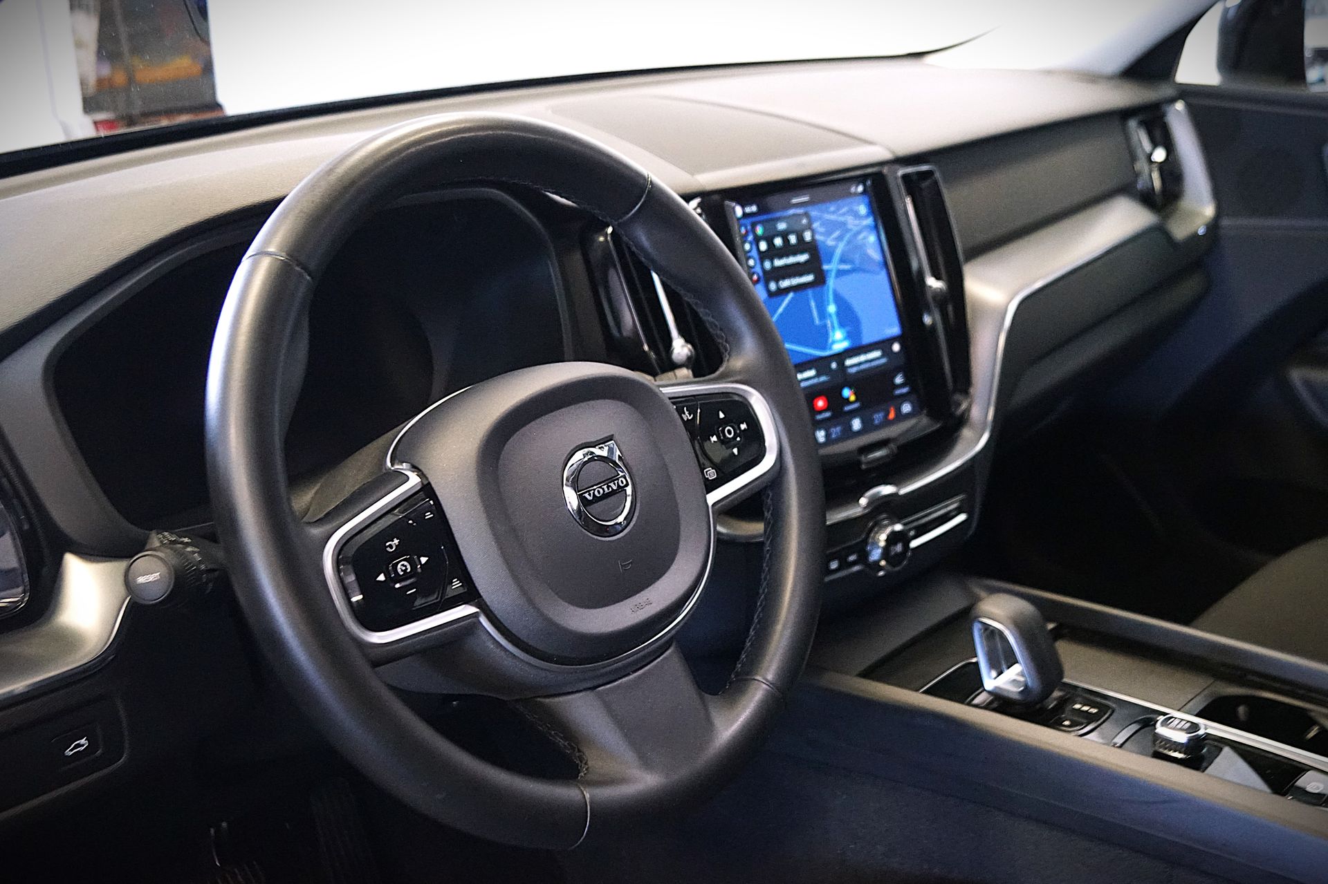 Volvo XC60 2022, kuva 6/23