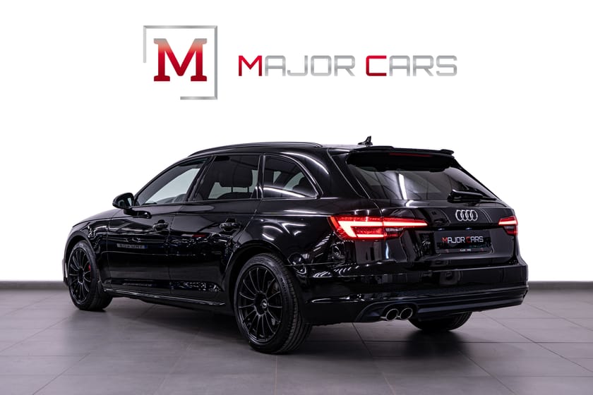 Bild 4 av Audi A4 Avant 2.0 TDI Q S-Line Cockpit Matrix Svart Optik Drag