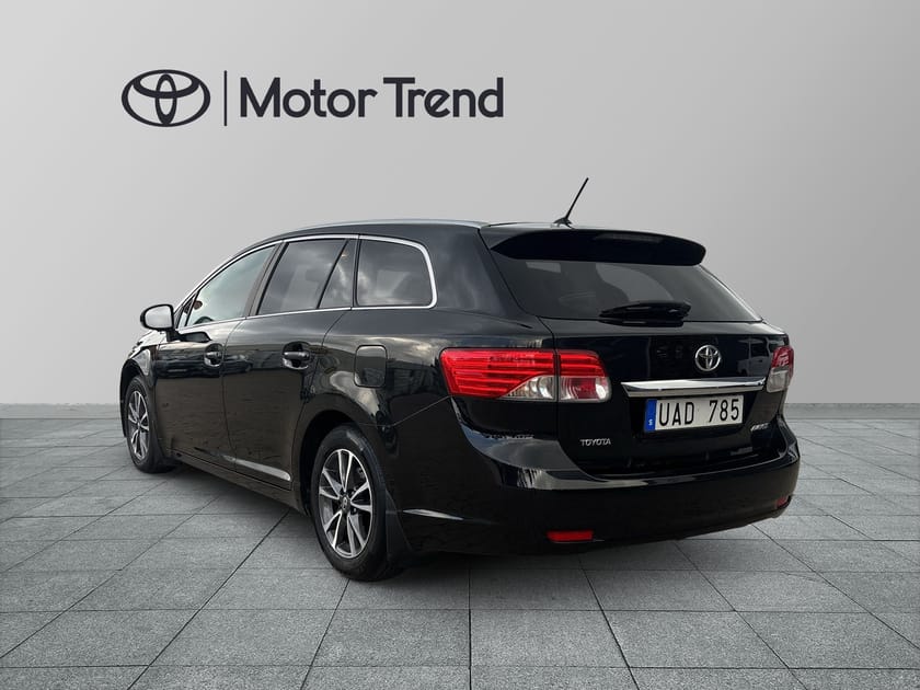 Bild 2 av Toyota Avensis Kombi 1.8 B2 S+V-hjul Drag