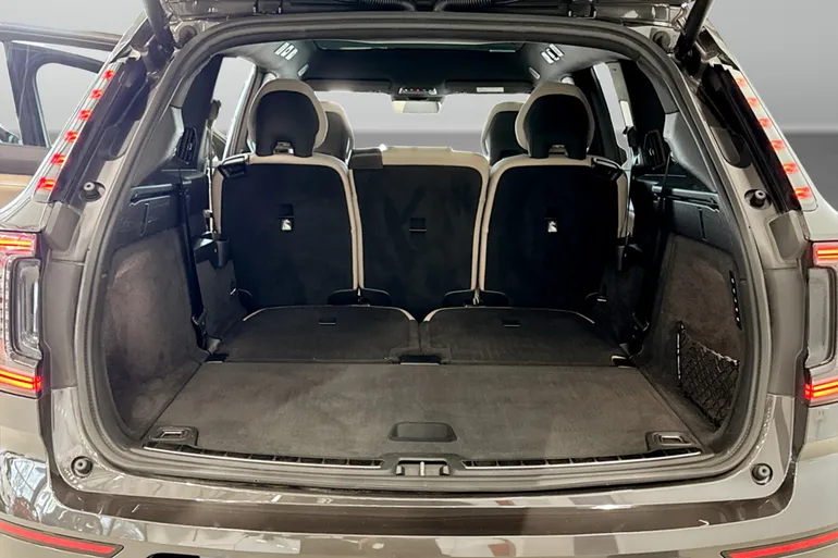 Volvo EX90 Twin Motor Performance