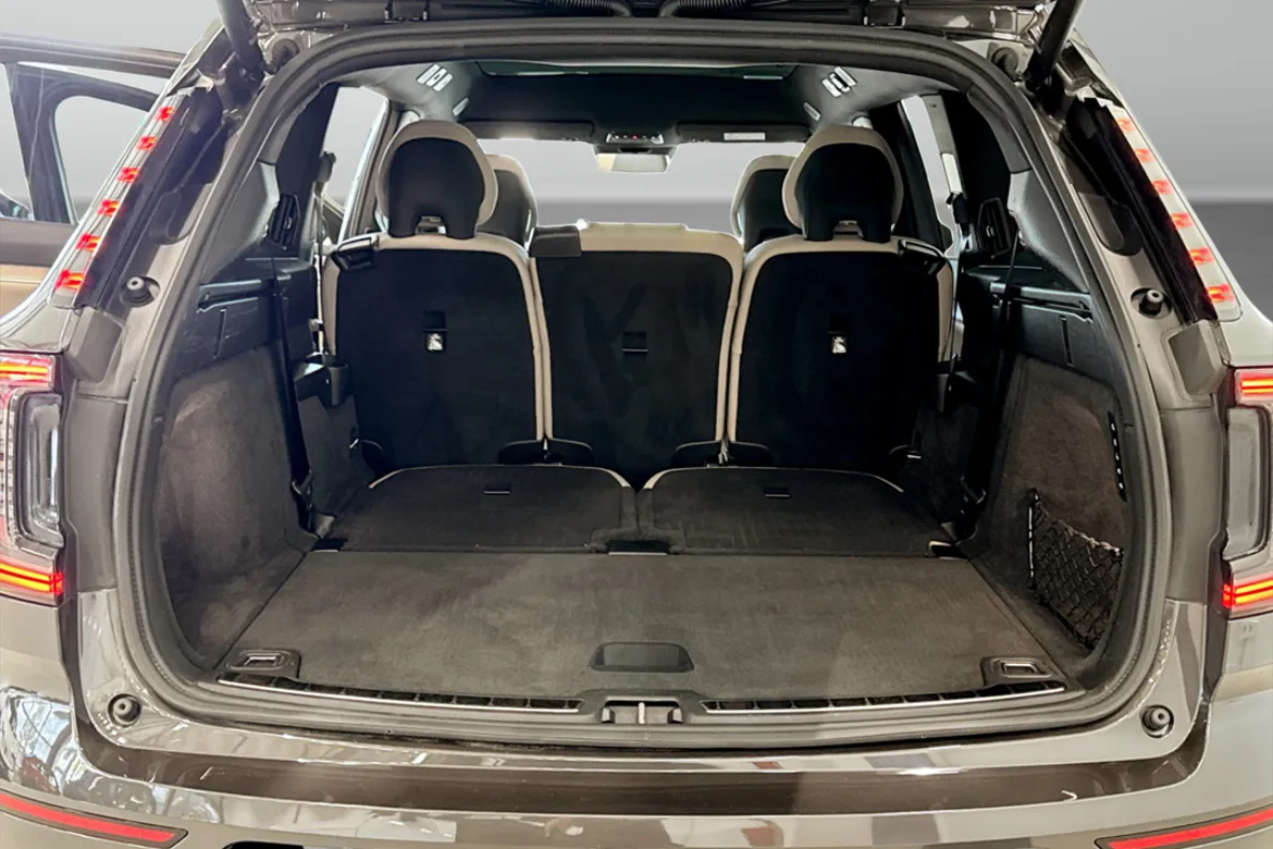 Volvo EX90 Twin Motor Performance