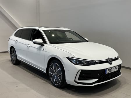 Volkswagen Passat Variant eHybrid 272 DSG6 R-LINE | LAGERBIL