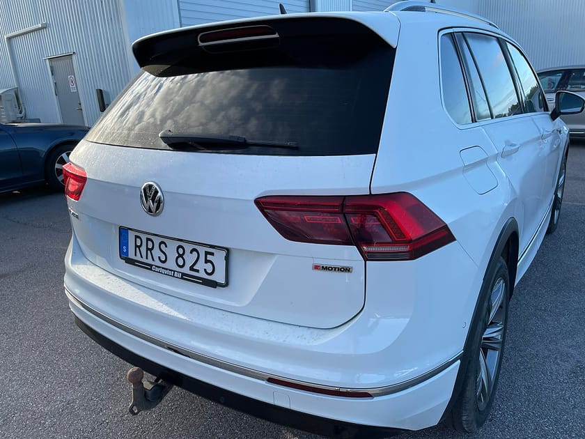 Bild 4 av Volkswagen Tiguan 4MOTION R-LINE TDI 190HK 4x4