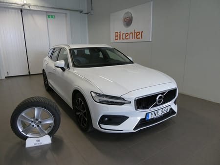Volvo V60 D4 *Ny Kamrem* Skinn-Värmare-kamera-Navi-Carplay-SoV