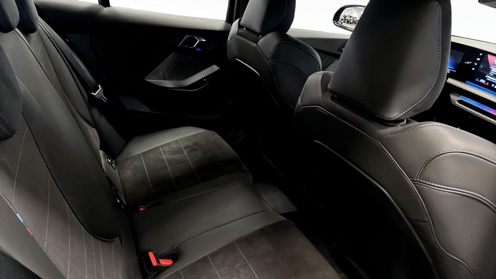 BMW 120 M-Sport Rattvärme 18" Backkamera 2026, kuva 5/9