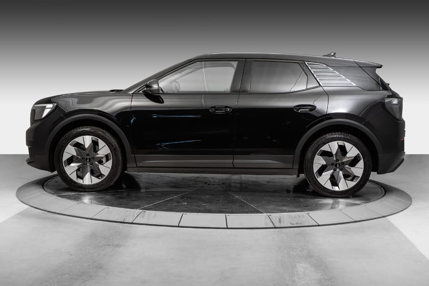 Bilde 2 av Ford Explorer EV Extended Range AWD Premium Ext.Range AWD, skinn, el.seter, hengerfeste