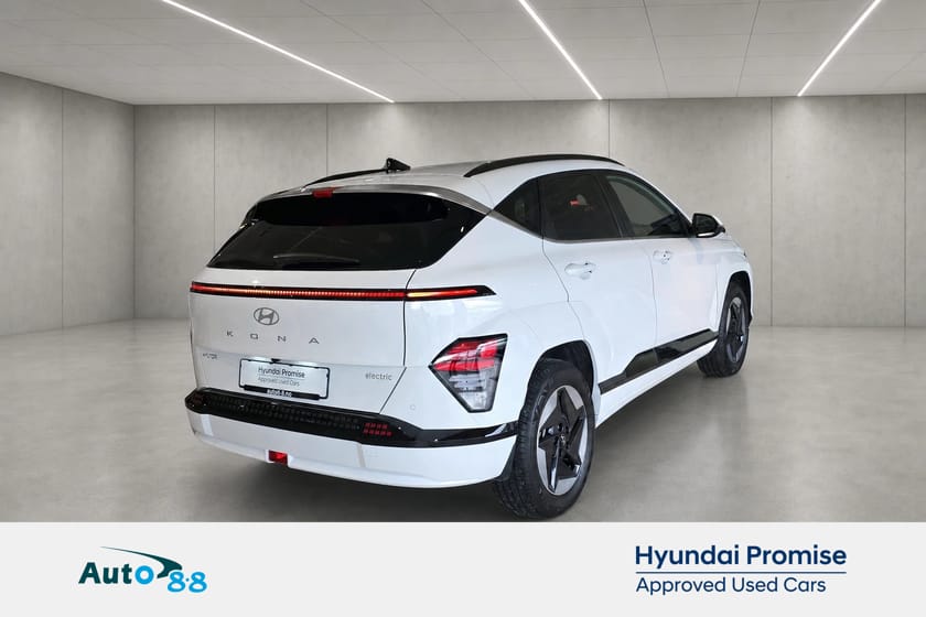Bilde 5 av Hyundai Kona Electric Long Range Exclusive SOM NY!