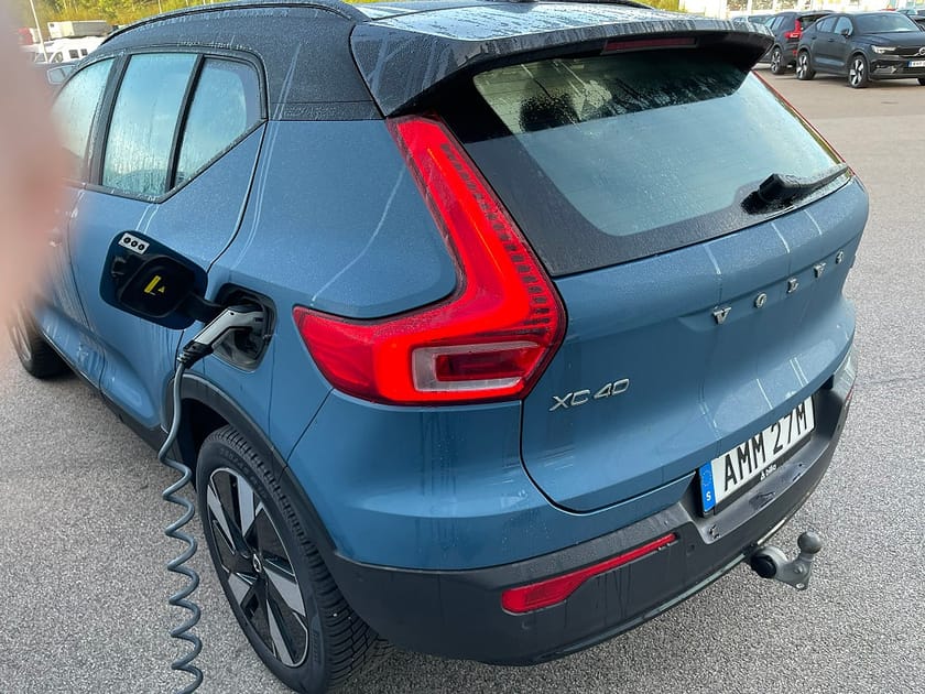 Bild 4 av Volvo XC40 Recharge Twin Ultimate Dark 408HK 4x4 Elbil