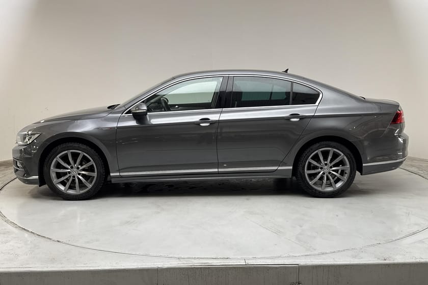 Bild 2 av Volkswagen Passat 2.0 TDI 4MOTION (190hk) Executive Business