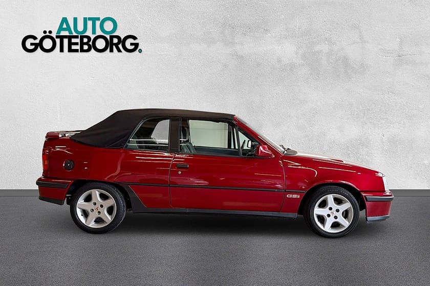 Bild 3 av Opel Kadett GSI Cabriolet 2.0i Mycket välvårdad