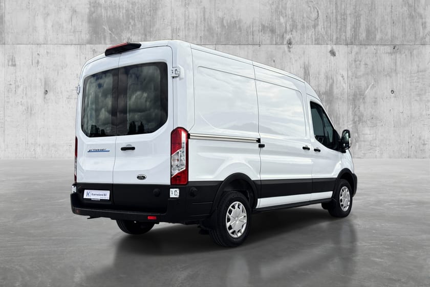 Bilde 5 av Ford E-Transit 390 Trend L2 3 seter ACC Navigasjon 360 Kamera