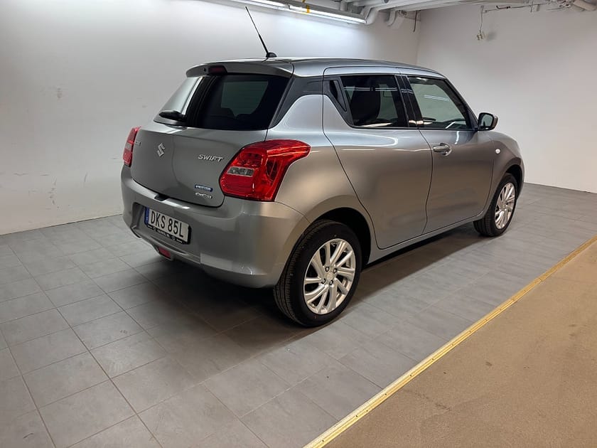 Bild 4 av Suzuki Swift Hybrid AllGrip 1.2 Select 4x4 FL Endast 486 mil