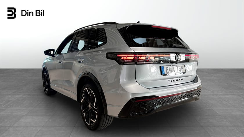 Bild 3 av Volkswagen Tiguan eHybrid R-Line Black Style 272hk Drag/360Kamera