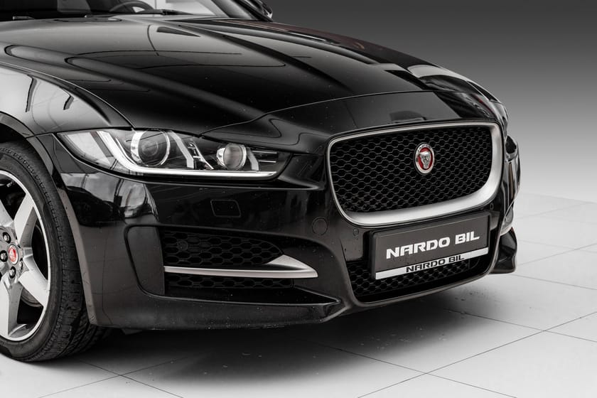 Bilde 2 av Jaguar XE 20d AWD R-Sport/Meridian/LED/Cold Climate Pack