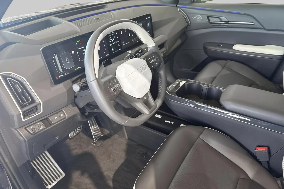 picture of a car