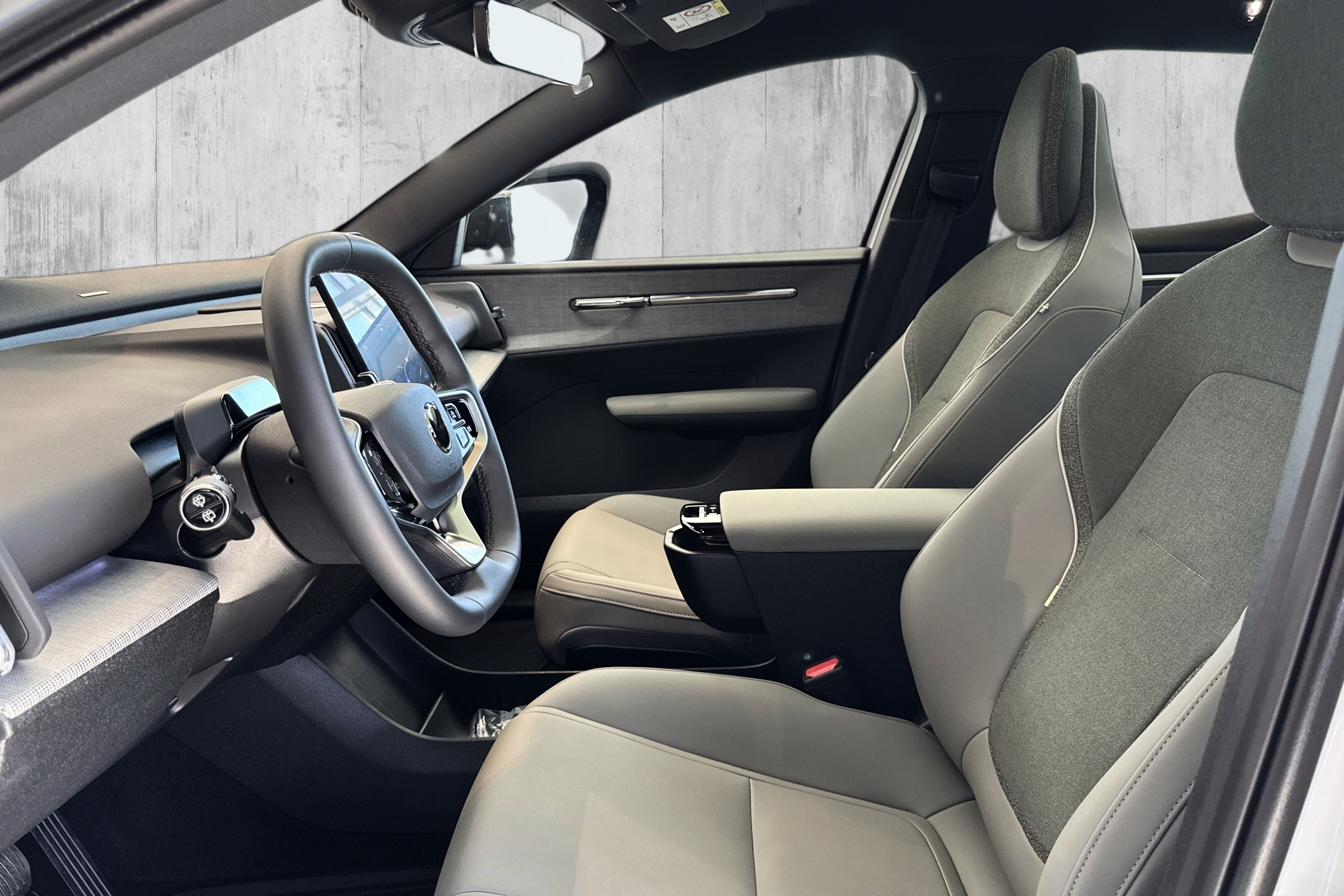 Volvo EX30 Cross Country Twin Motor Performance bilde 8