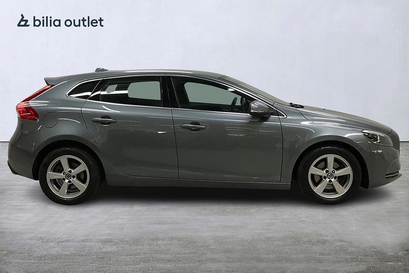 Bild 5 av Volvo V40 D3 Momentum BE 150hk Drag P-värm PDC