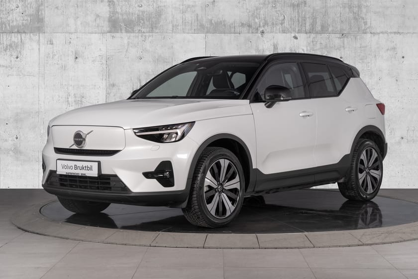 Bilde 5 av Volvo XC40 Recharge Twin motor Plus 408 hk. Varmepumpe/VOC/Krok/Induktiv lader