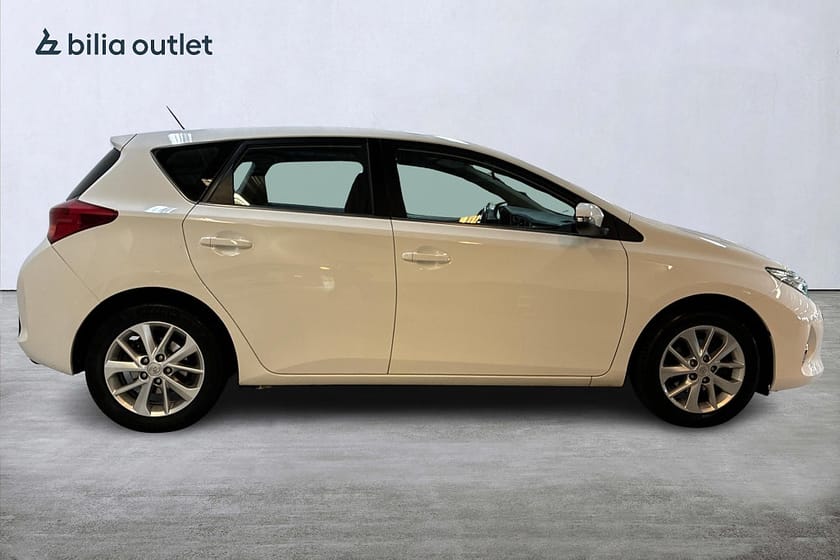 Bild 5 av Toyota Auris 1.6 Valvematic Active 132hk Backkamera