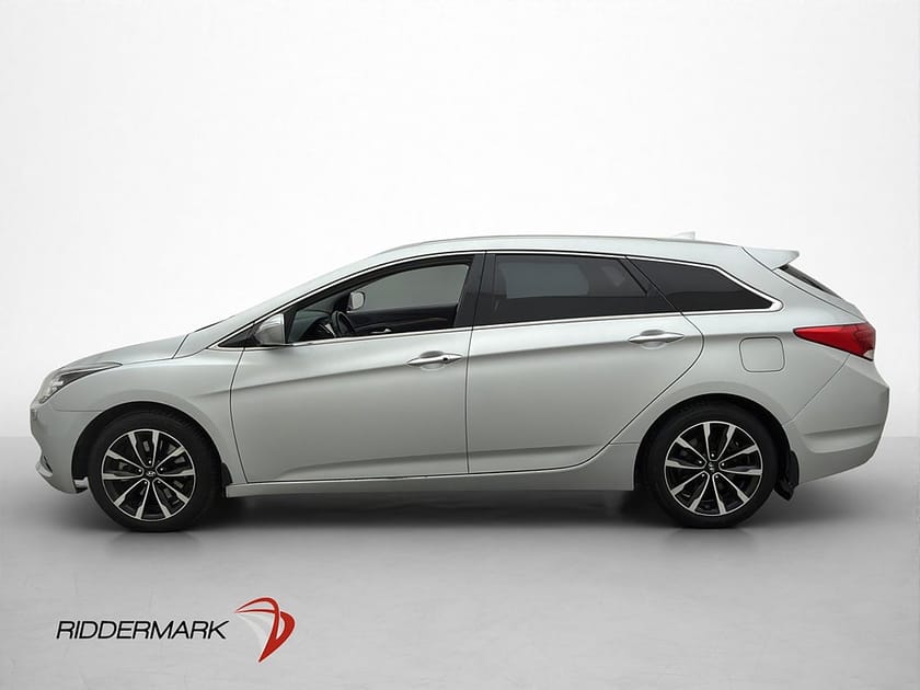 Bild 4 av Hyundai i40cw 1.7 CRDi 141hk ComfortPlus Skinn Drag Navi PDC
