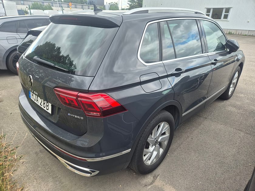 Bild 3 av Volkswagen Tiguan eHybrid Plug in 218HK Elegance