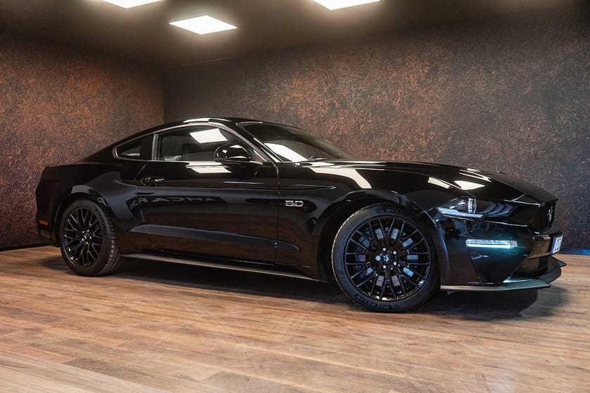 Bild 2 av Ford Mustang GT 5.0 V8 450hk | SV-såld | Performance Pack | 3562 kr/mån