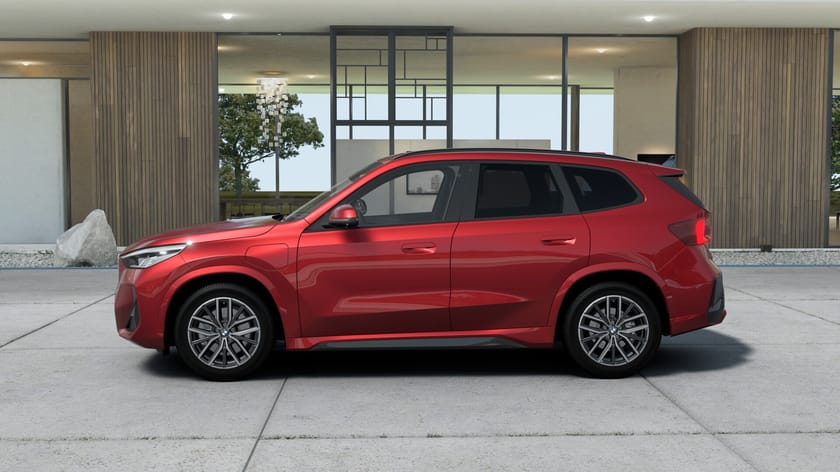 Bild 4 av BMW X1 xDrive25e M Sport Active Ed Drag DA
