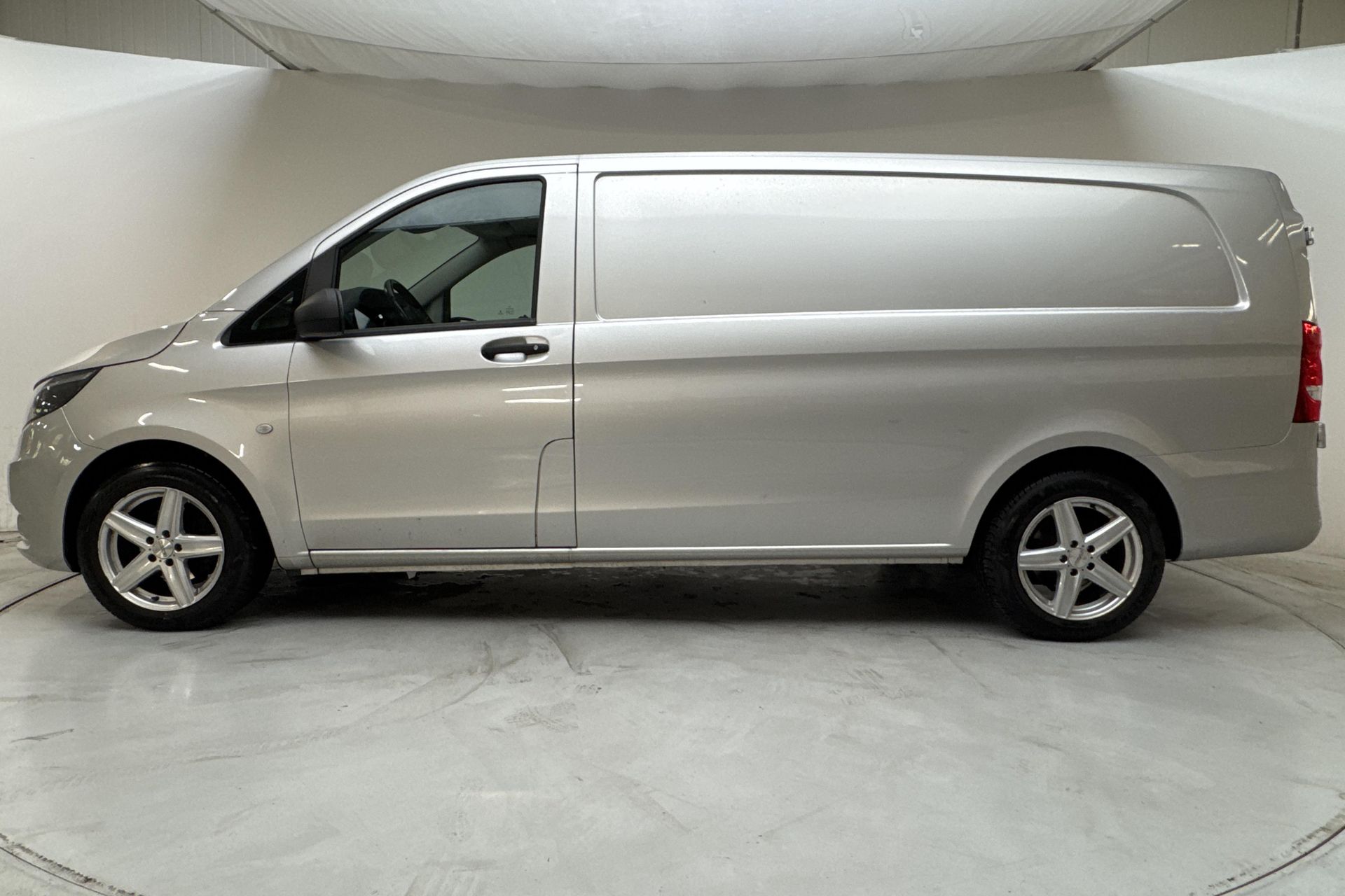 Mercedes-Benz Vito 2019, bild 2/10
